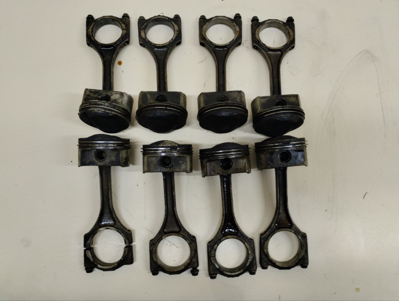 Шатун Audi Q7 (4L) 2005-2015