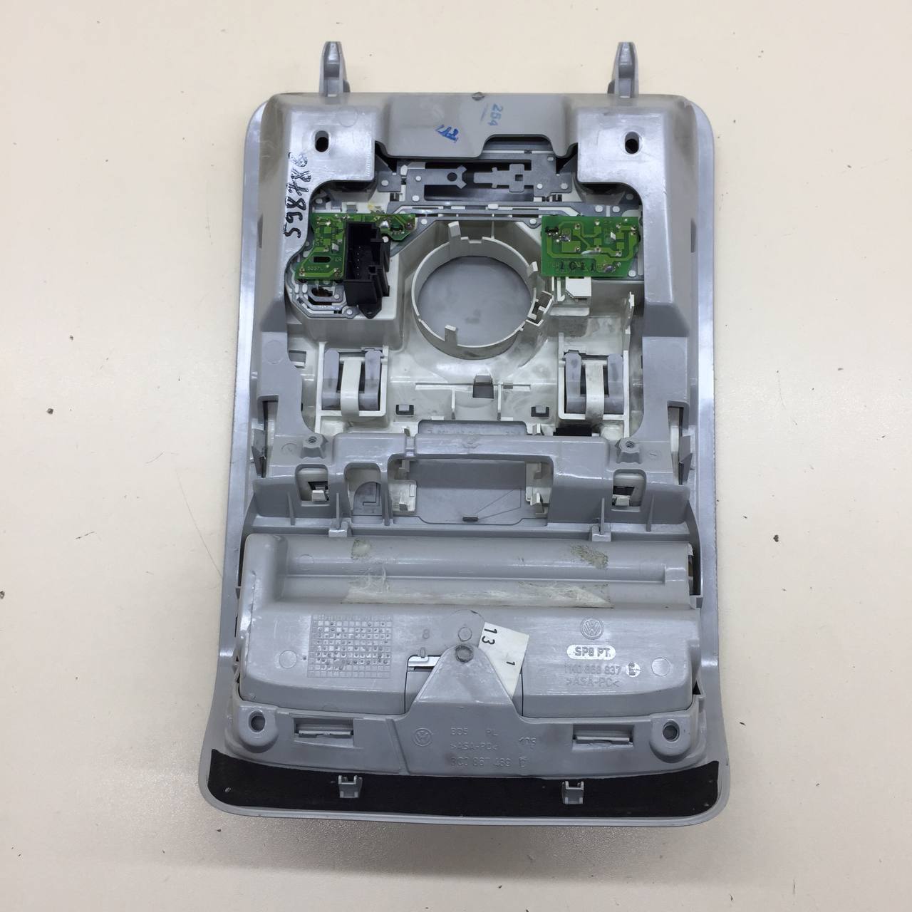 Плафон салонный Volkswagen Passat B7 2011-2015