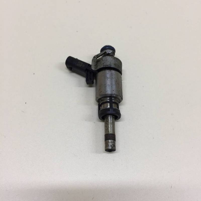 Форсунка инжекторная электрическая Audi Q5 (8R) 2008-2017