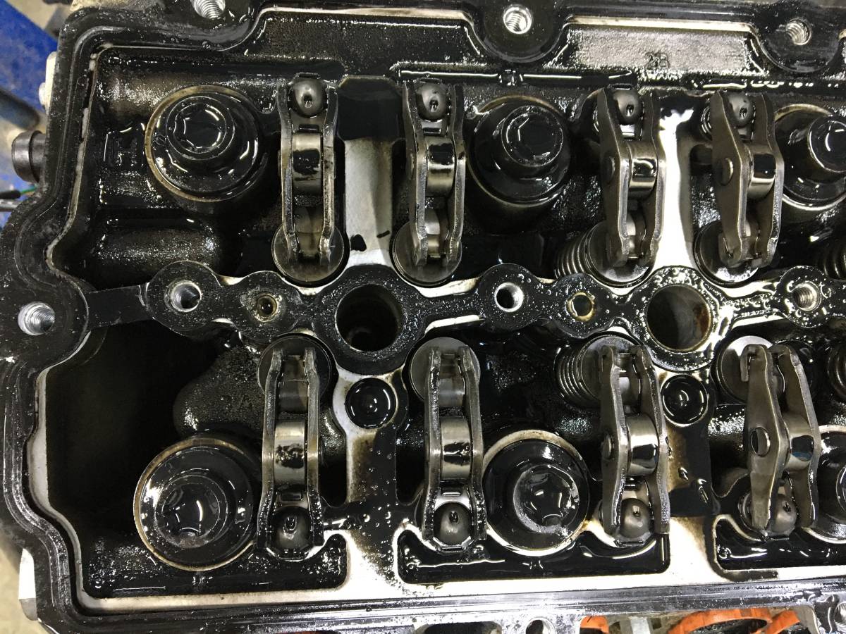 Головка блока цилиндров Jaguar XE (760) 2014-2021