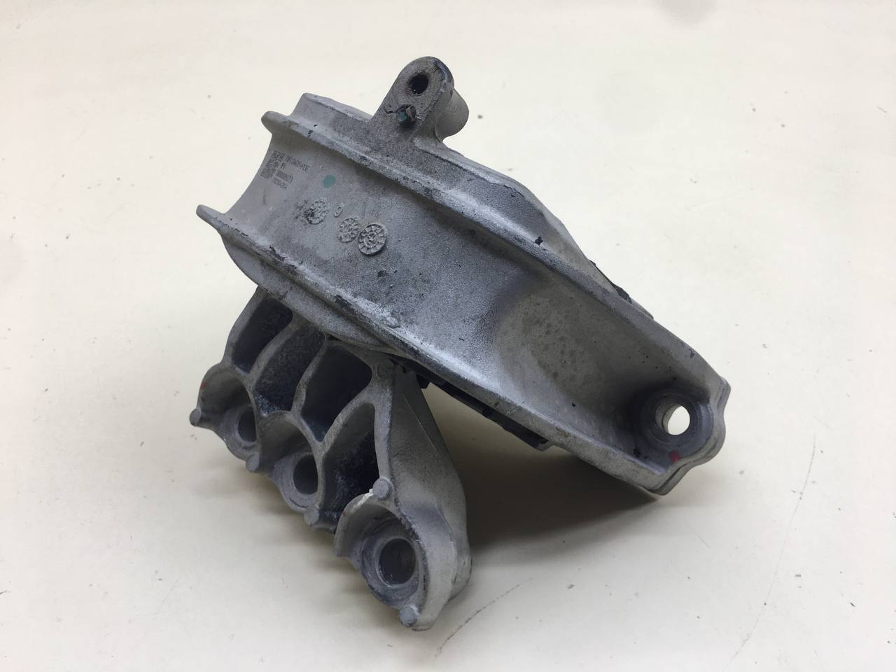 Опора двигателя Chery Tiggo 4 Pro 2021>