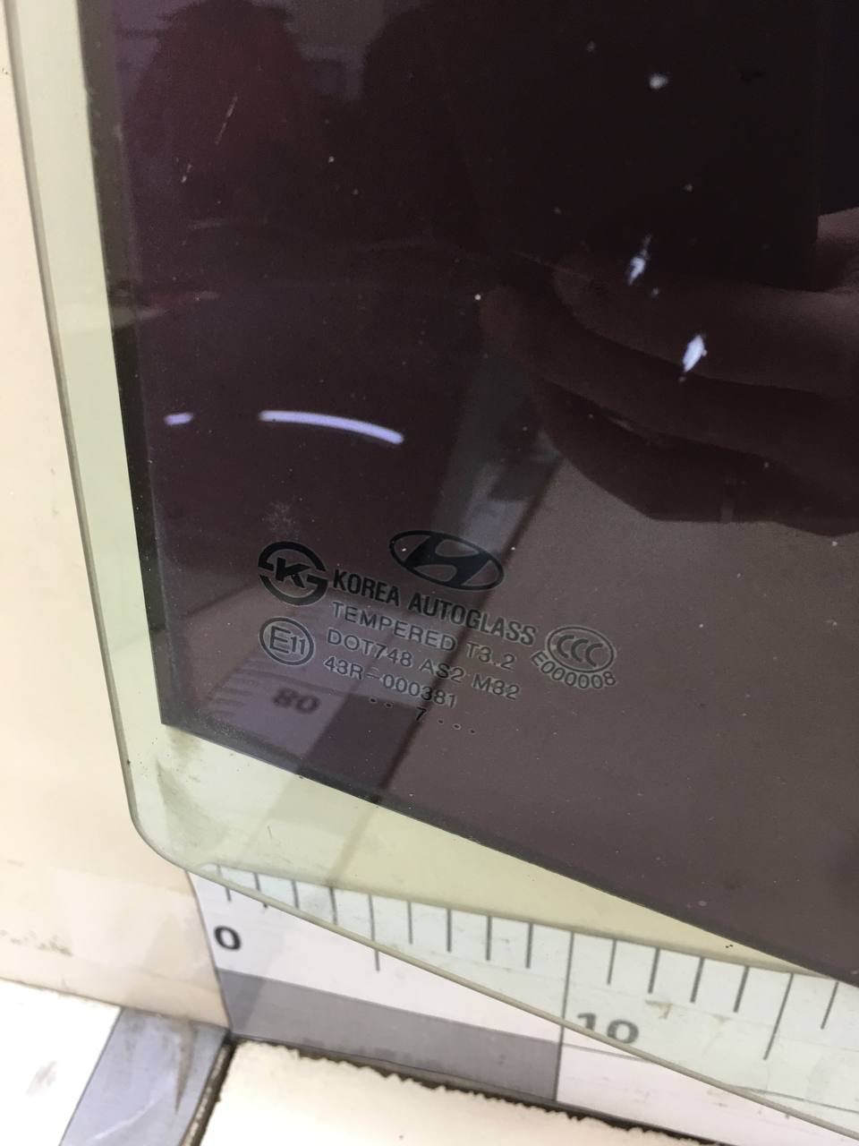 Стекло двери задней правой Hyundai Elantra (HD) 2006-2010