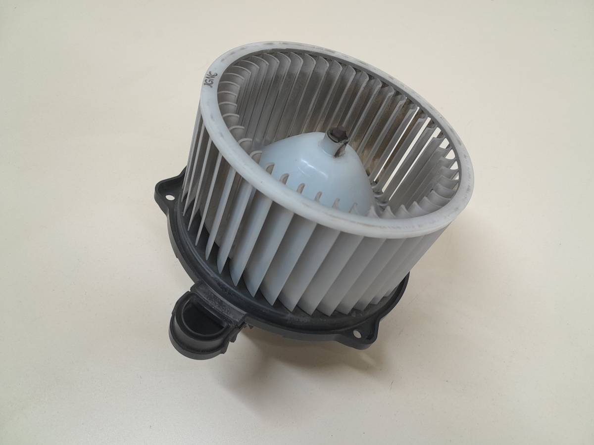 Моторчик отопителя Kia Ceed (JD) 2012-2018