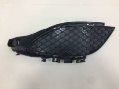 Решетка в бампер правая Mercedes-Benz A-Class (W176) 2012-2018