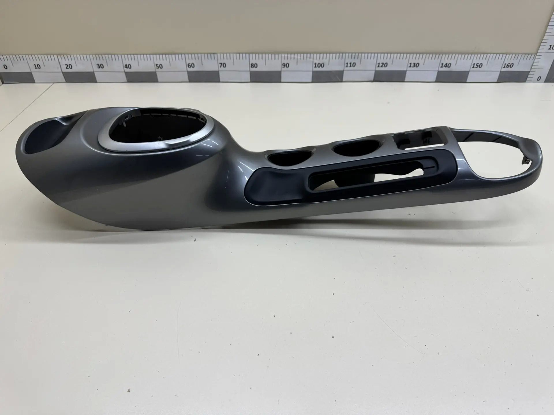 Консоль центральная Nissan Juke (YF15) 2011-2020