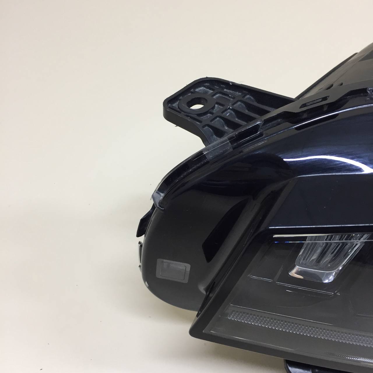 Фара правая Geely Atlas Pro (NL-3) 2019-2025