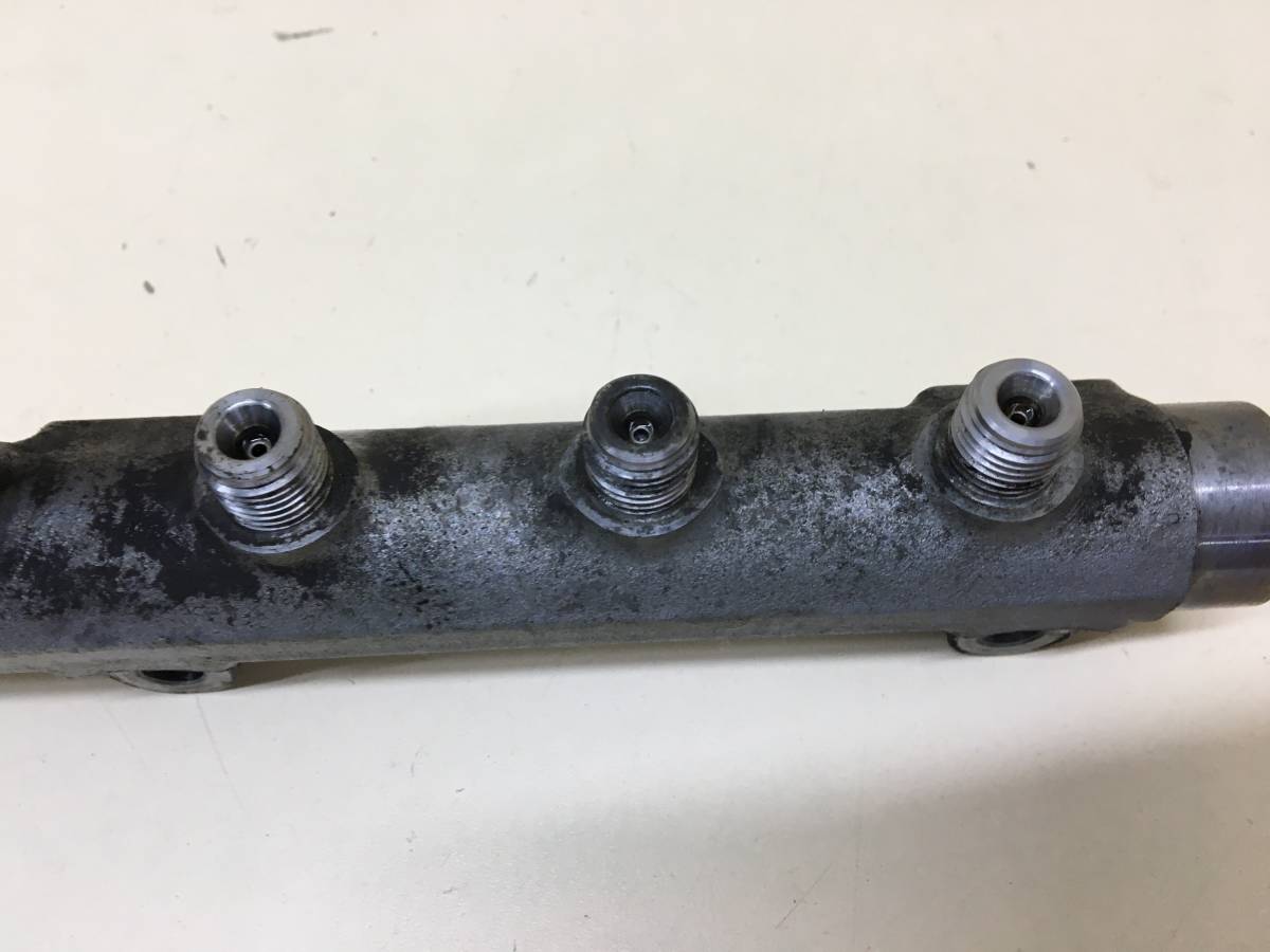 Рейка топливная (рампа) Hyundai Starex H1/Grand Starex 2007>