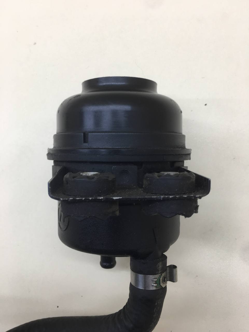 Бачок гидроусилителя BMW 3-series E90/E91 2005-2011