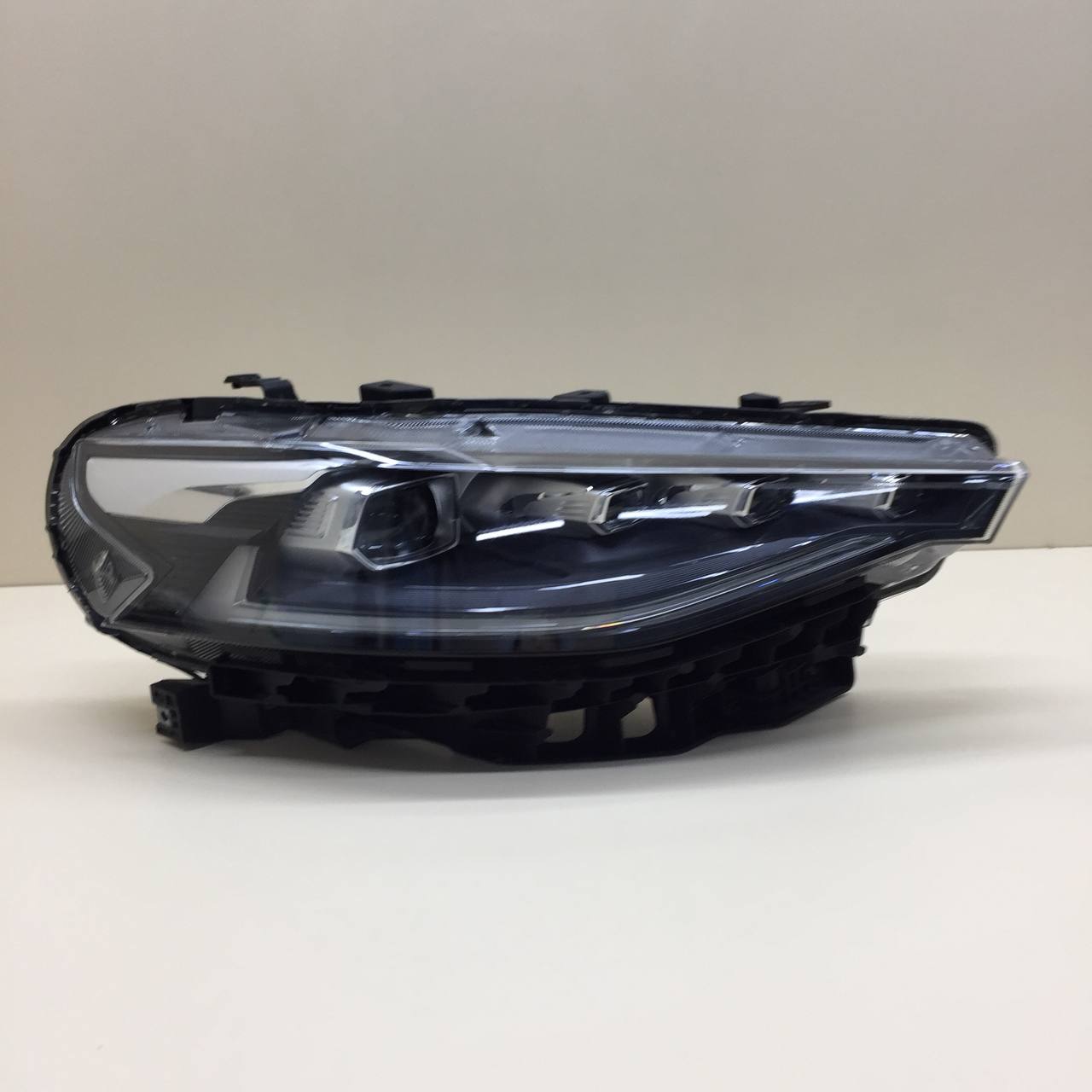 Фара правая Haval Haval F7 2019>