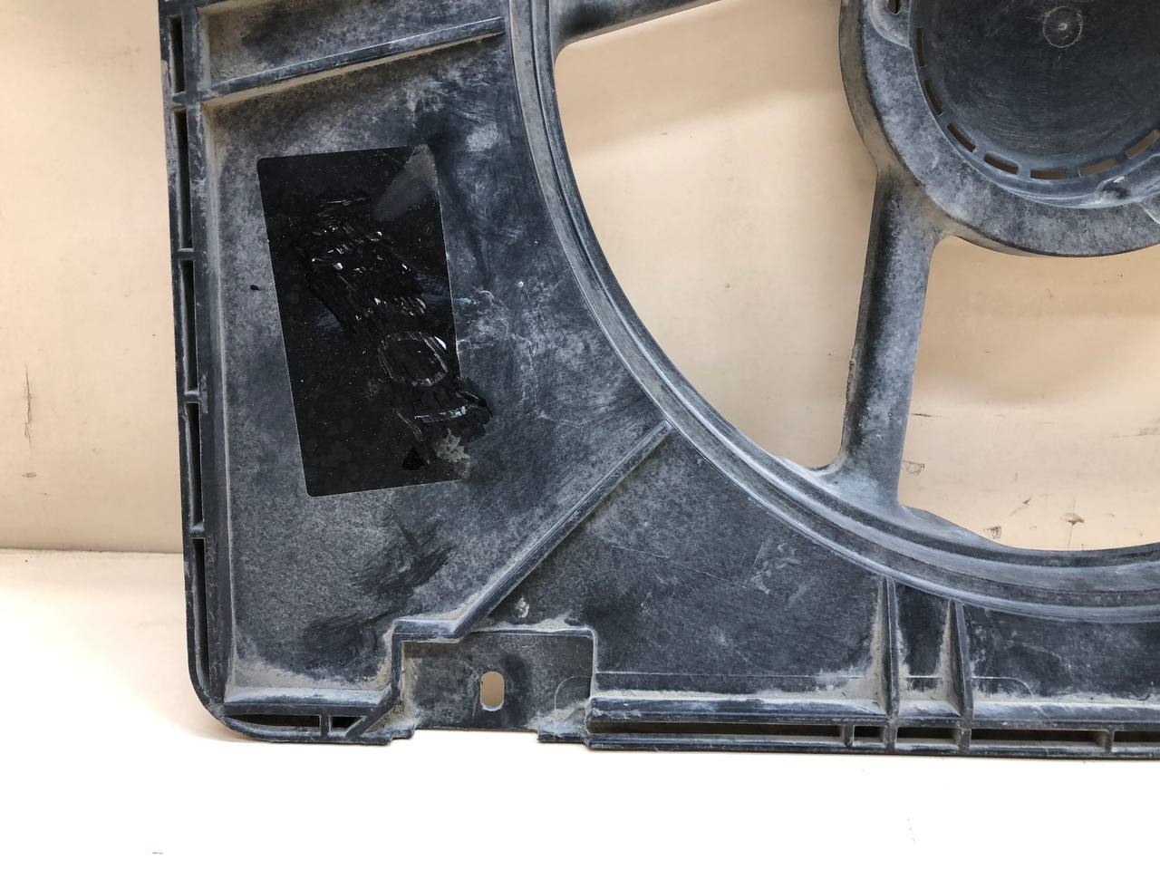 Диффузор вентилятора Nissan Qashqai+2 (JJ10) 2008-2014