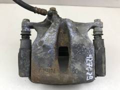 Суппорт передний левый Toyota Crown (S170) 1999-2003