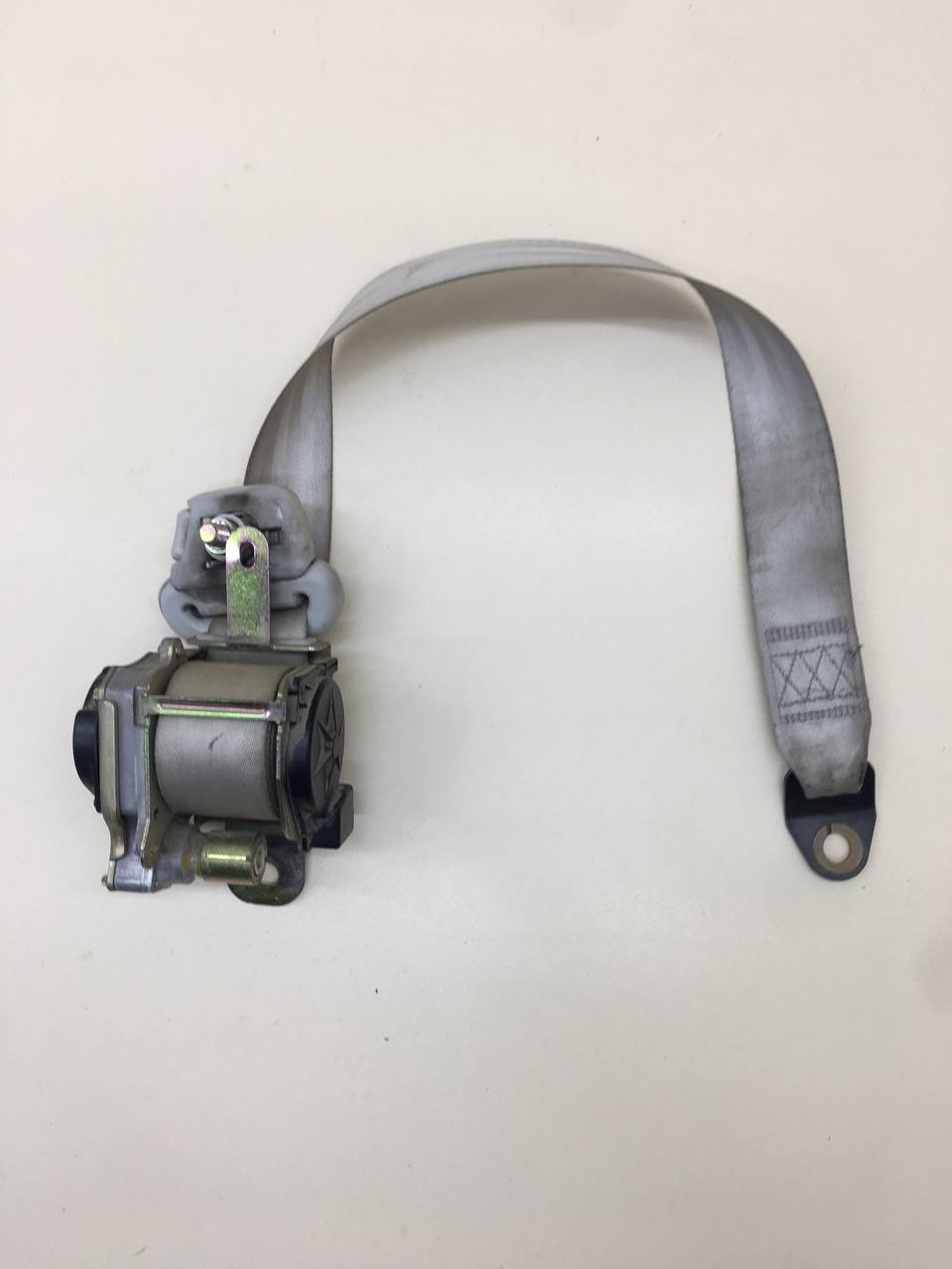 Ремень безопасности с пиропатроном Geely MK Cross 2011>