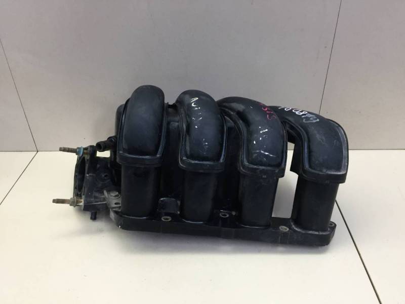 Коллектор впускной Toyota Avensis (T220) 1997-2003