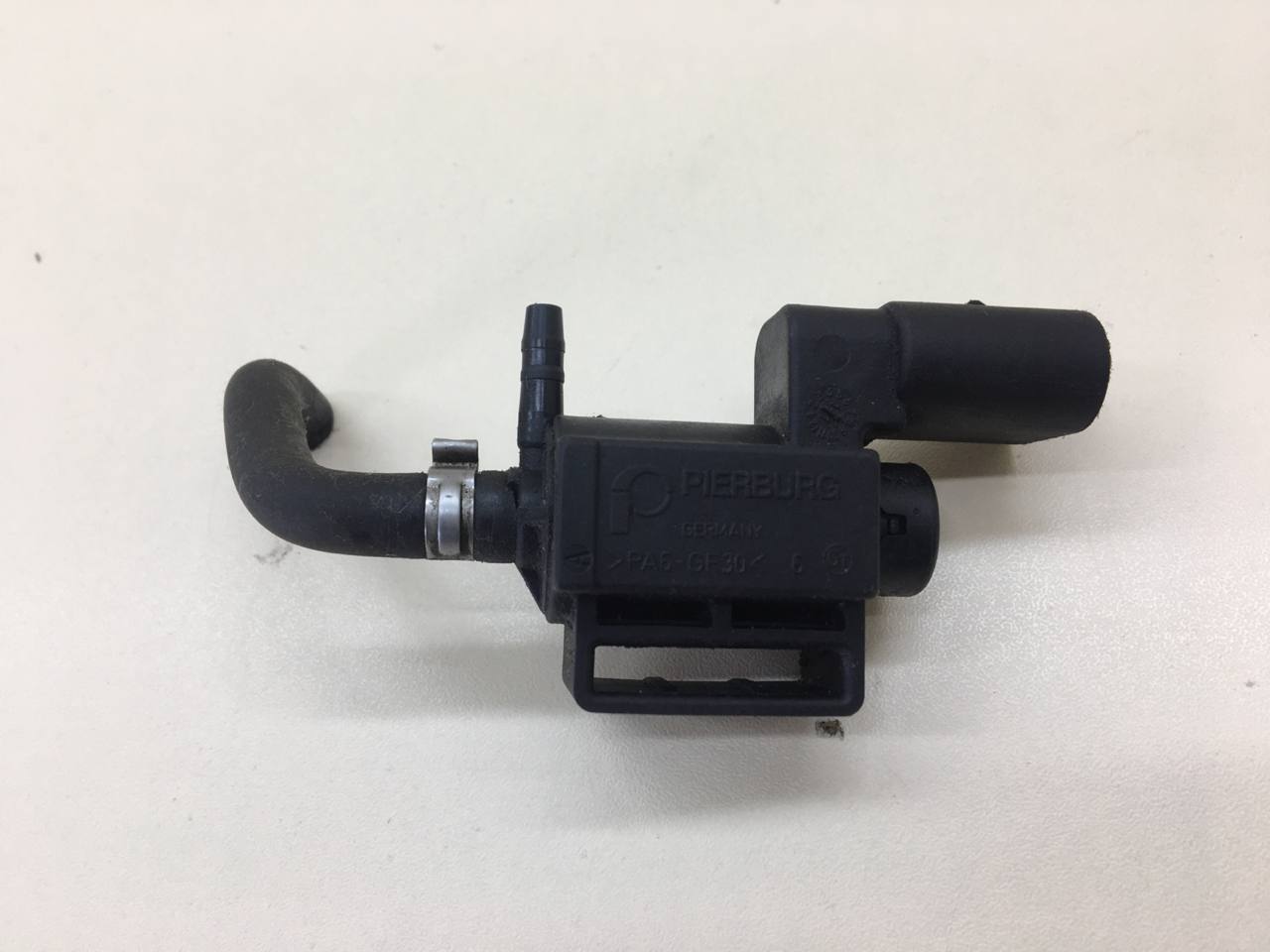 Клапан электромагнитный Volkswagen Passat B7 2011-2015