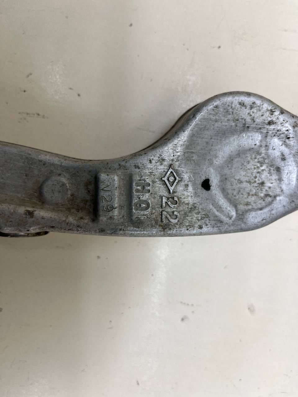 Рычаг задний поперечный Nissan Qashqai (J10) 2006-2013