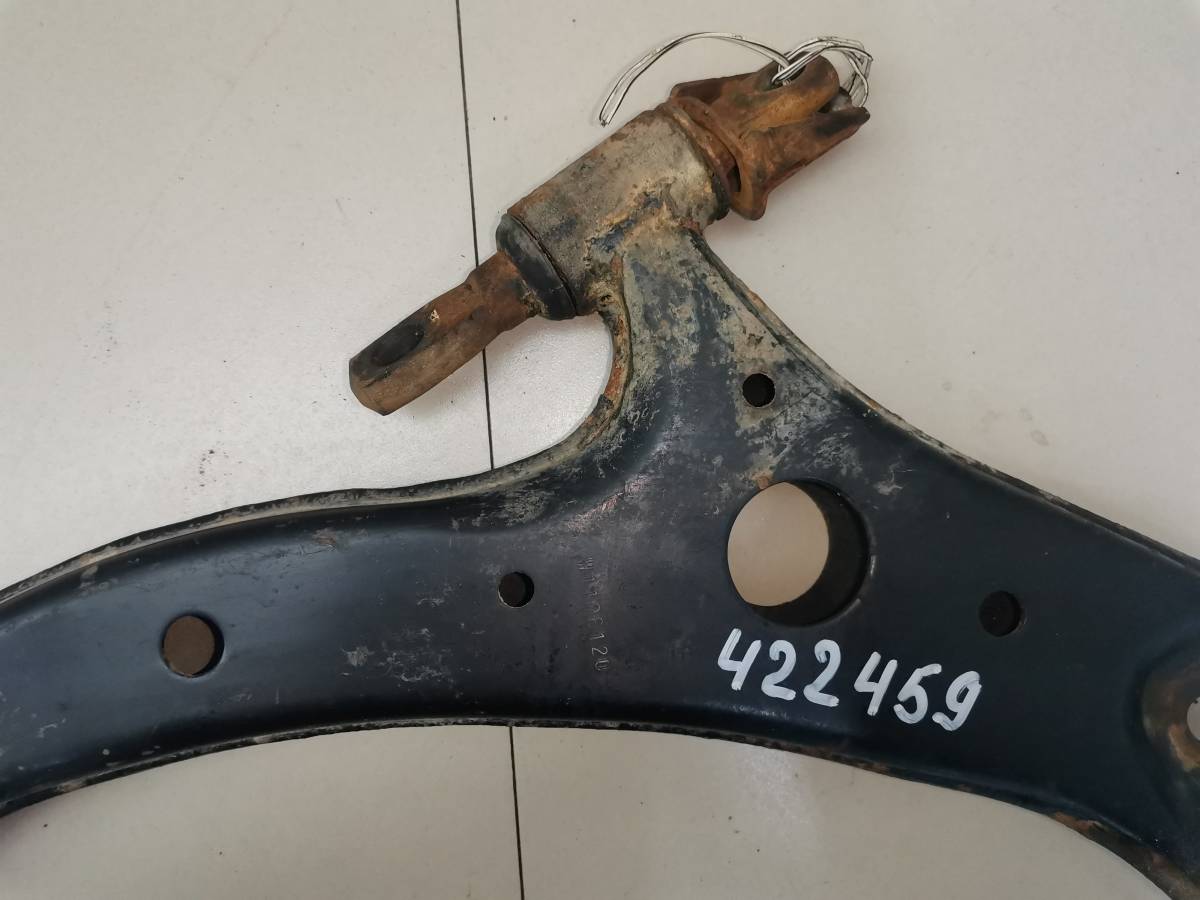 Рычаг передний левый Toyota Vista Ardeo (V50) 1998-2003