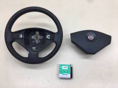 Подушка безопасности в рулевое колесо Fiat Albea 2002-2012