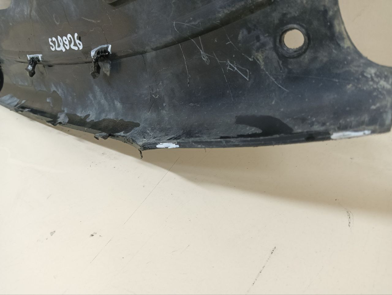 Кожух замка капота Porsche Macan 2013>