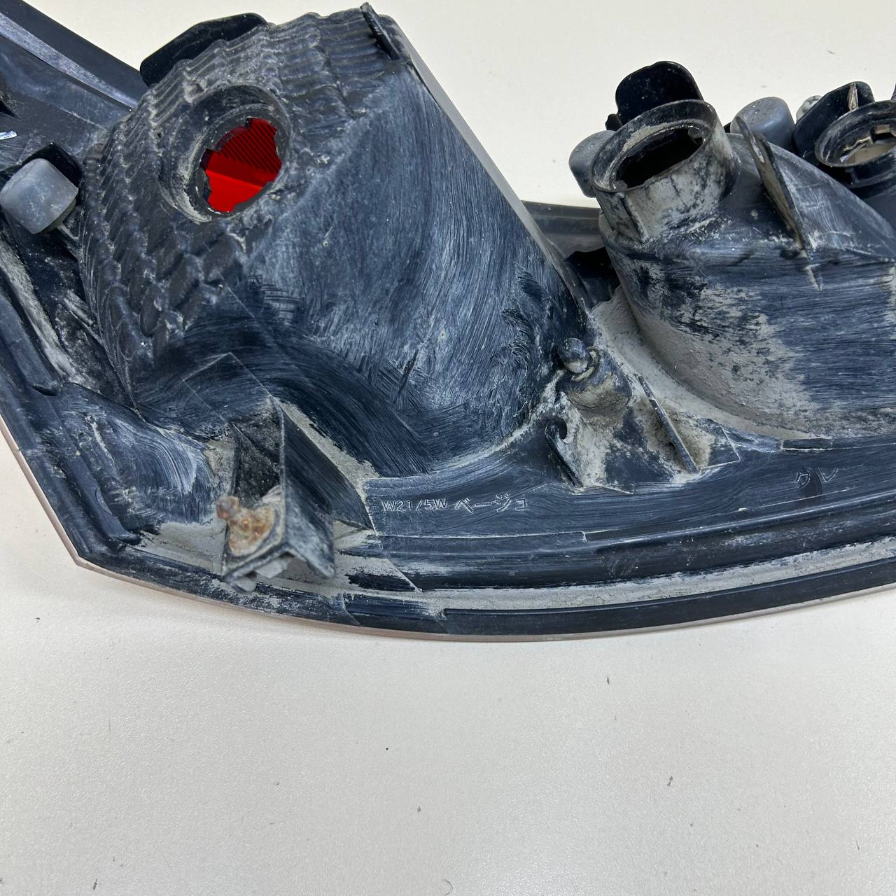 Фонарь задний правый Toyota BB (QNC20) 2005-2016