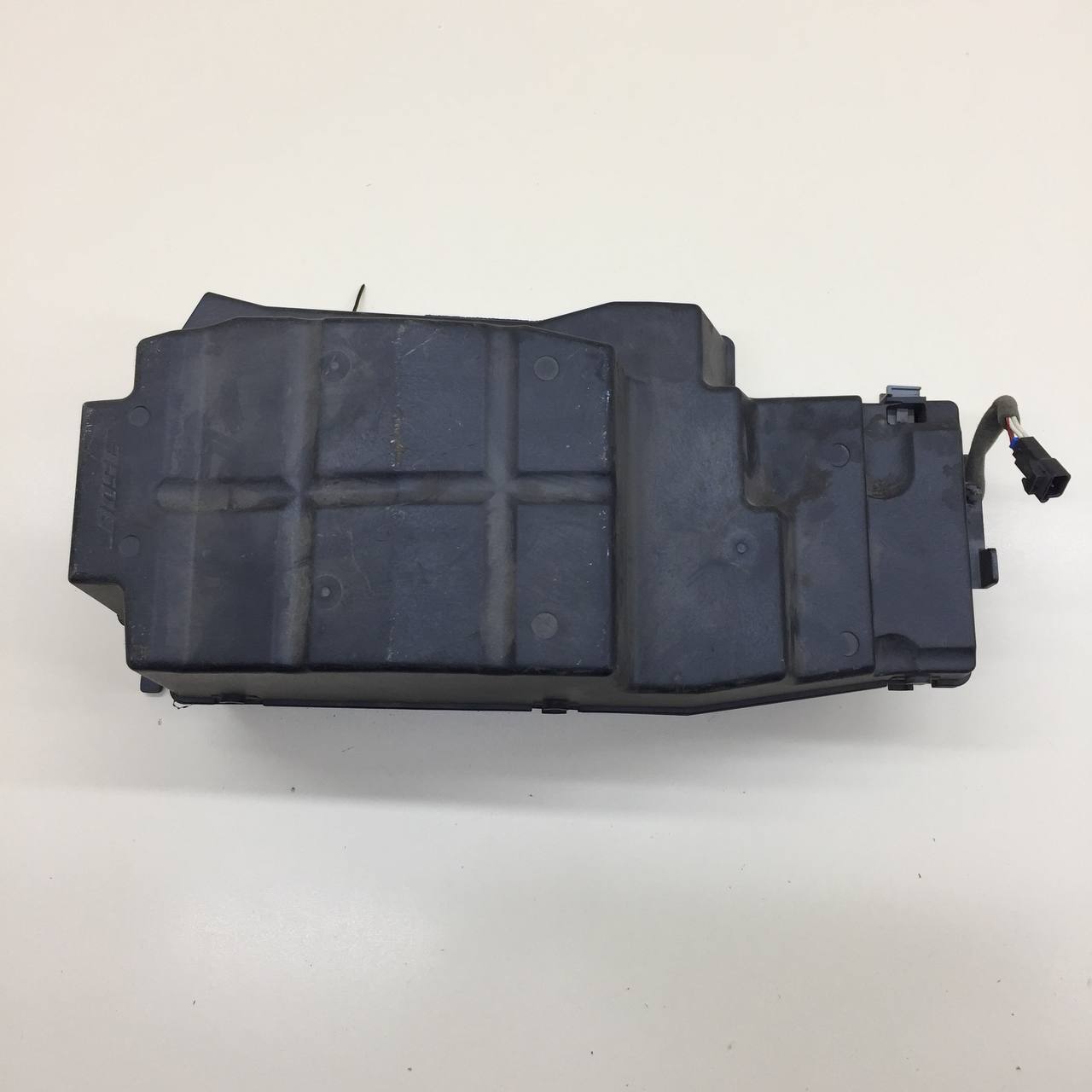 Сабвуфер Cadillac Escalade 3 2006-2014