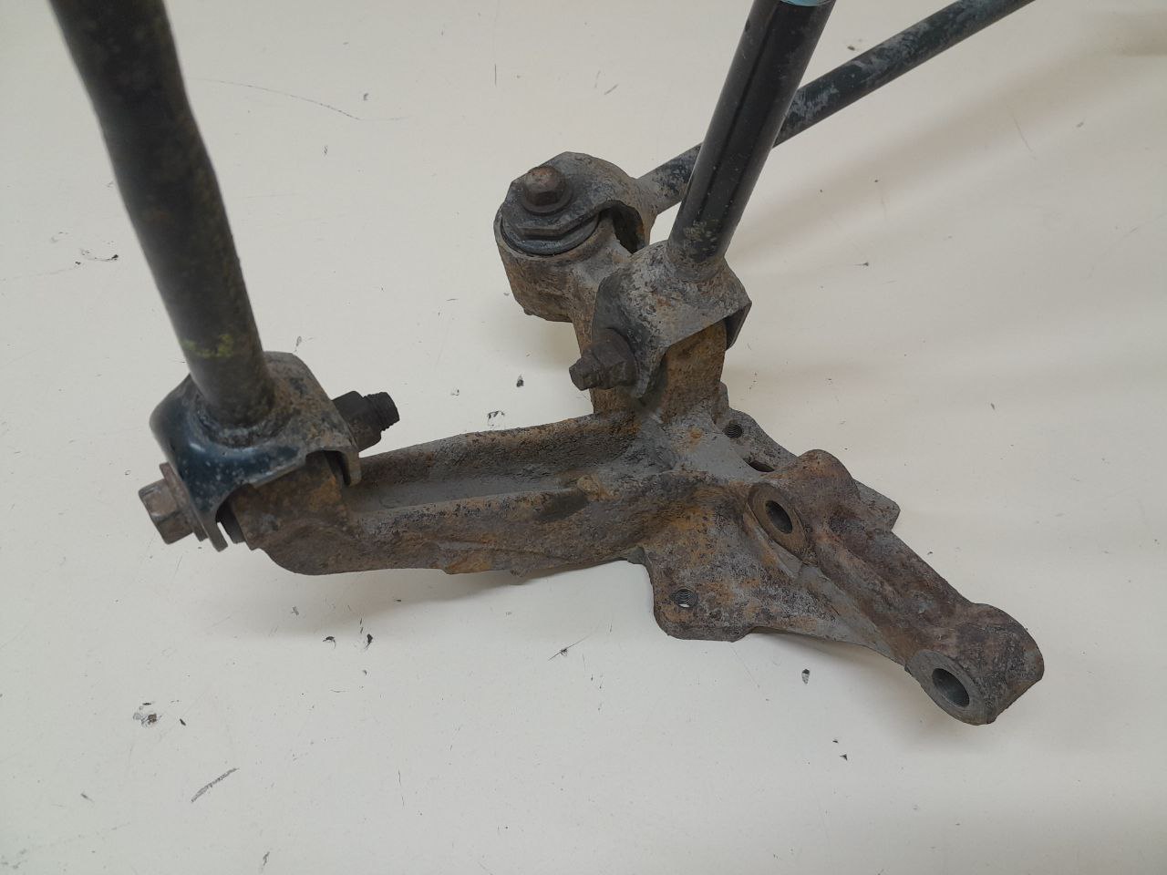 Кулак поворотный задний правый Toyota Camry (XV50) 2011-2017