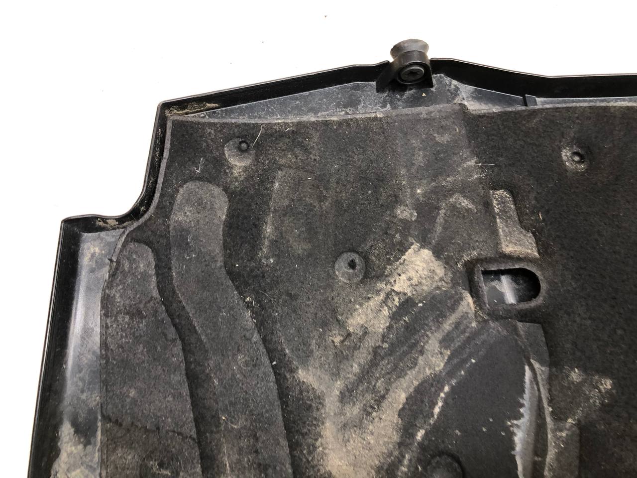 Крышка двигателя декоративная Mercedes-Benz C-Class (W205) 2014>