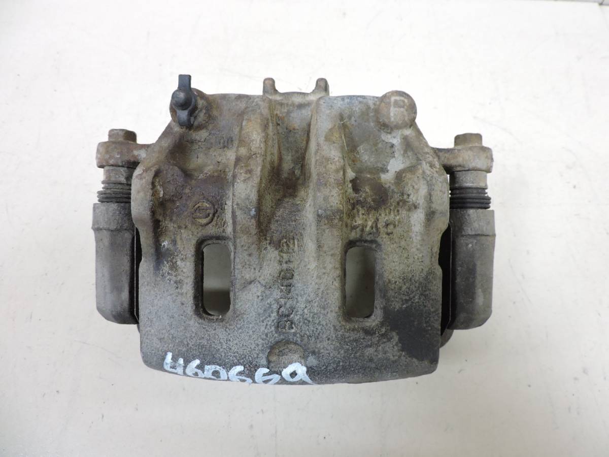 Суппорт передний правый SsangYong Actyon 2005-2012