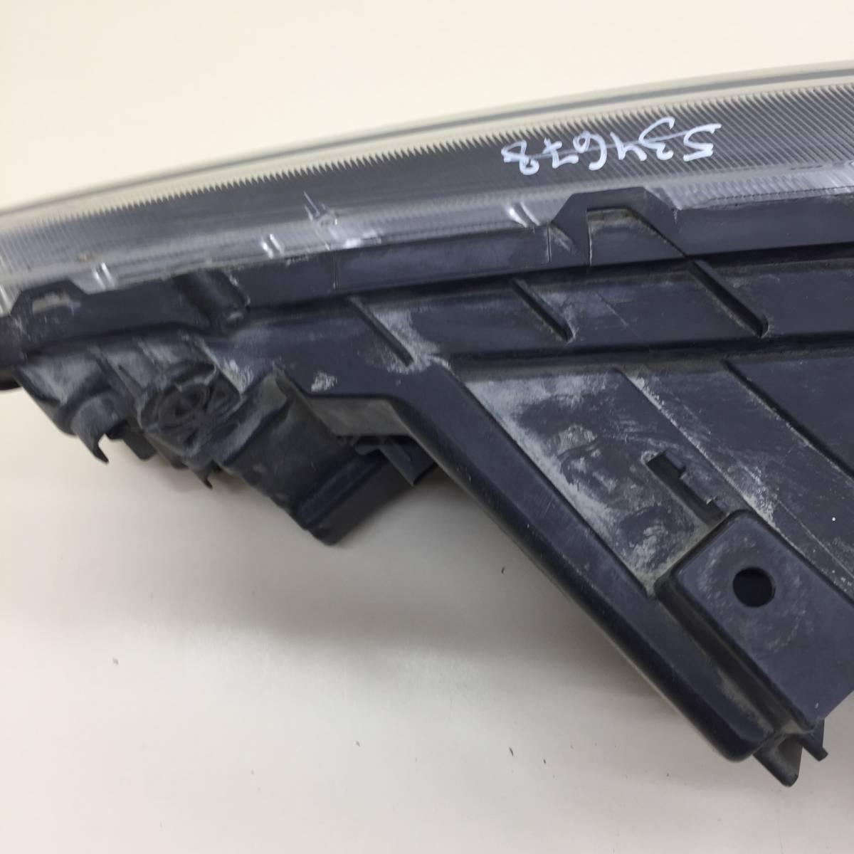 Фара правая Haval H6 2014-2020