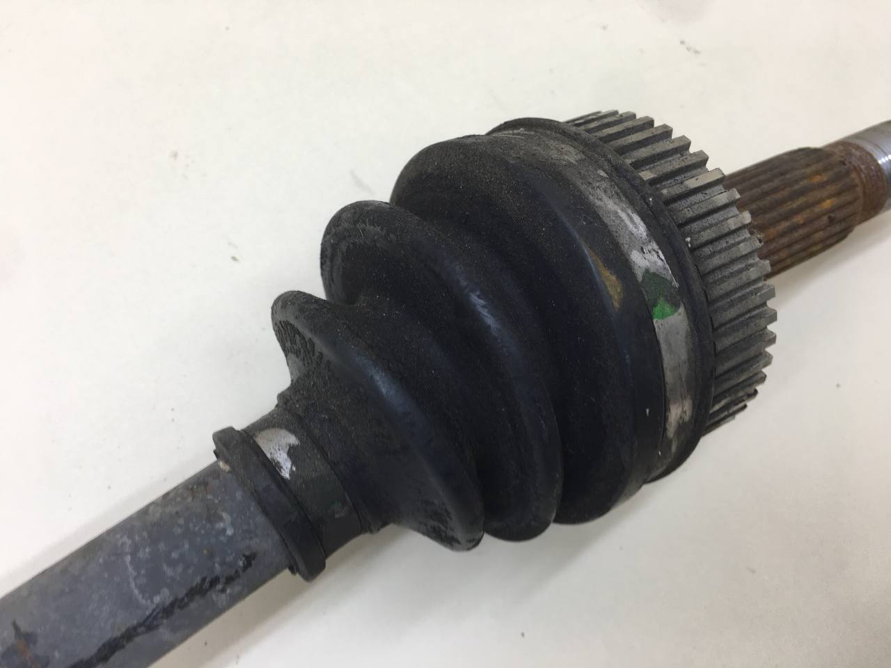 Полуось задняя Renault Koleos (HY) 2008-2016