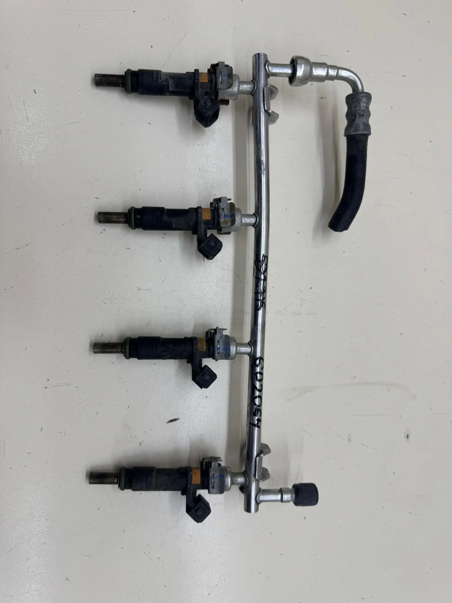 Рейка топливная (рампа) Chevrolet Cruze (J300) 2009-2016