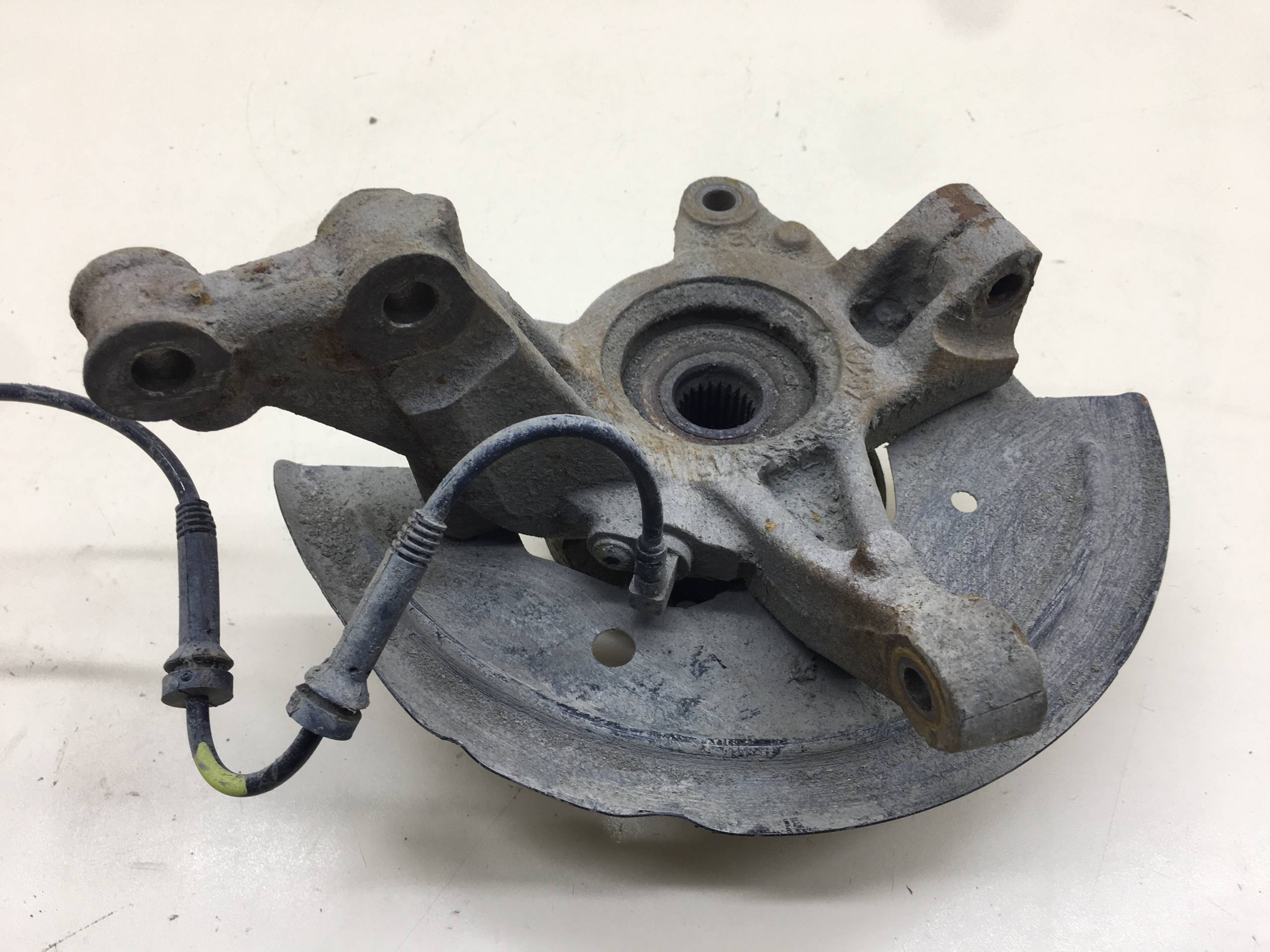 Кулак поворотный передний левый Lada X-RAY 2016>