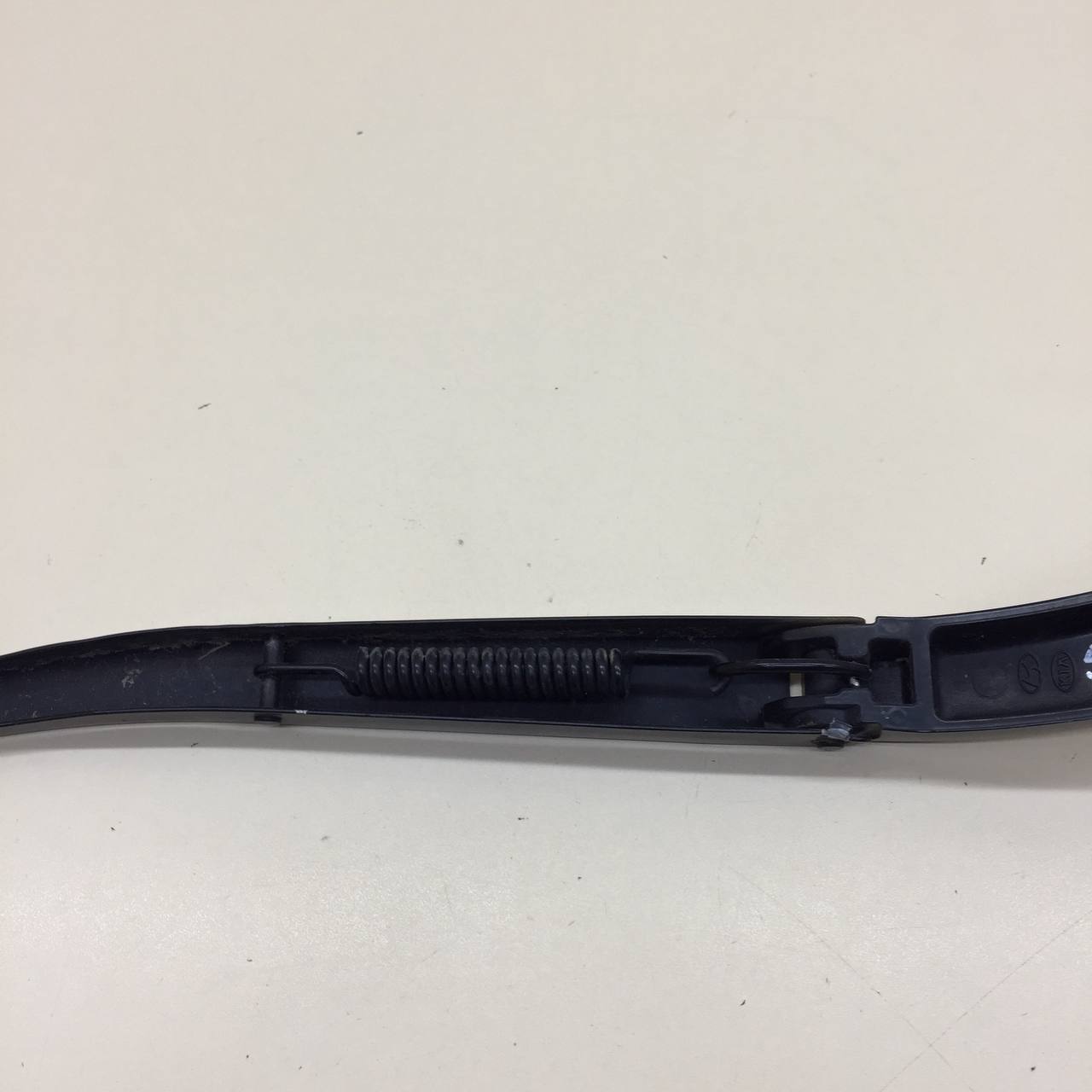 Поводок стеклоочистителя передний правый Kia Rio 4 (FB) 2017>