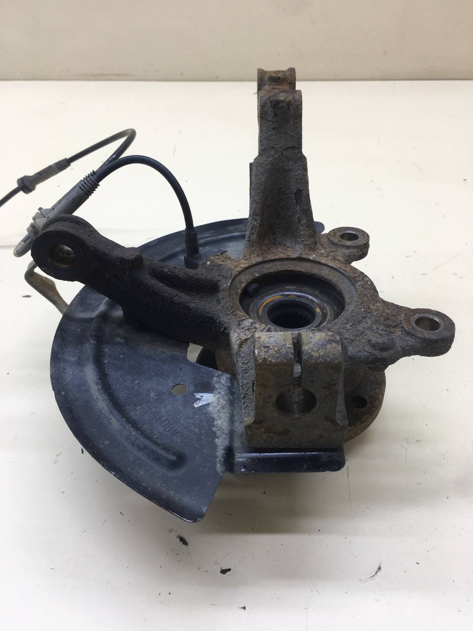 Кулак поворотный передний левый Lada X-RAY 2016>