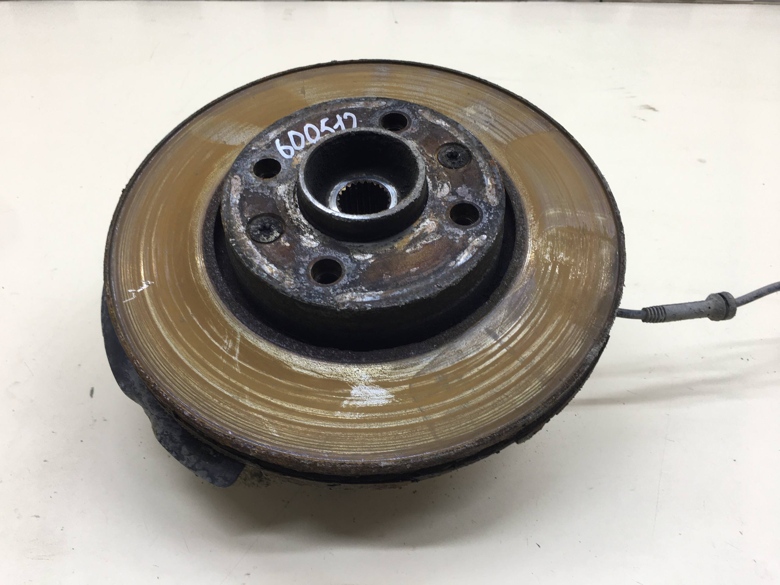 Кулак поворотный передний правый Lada X-RAY 2016>