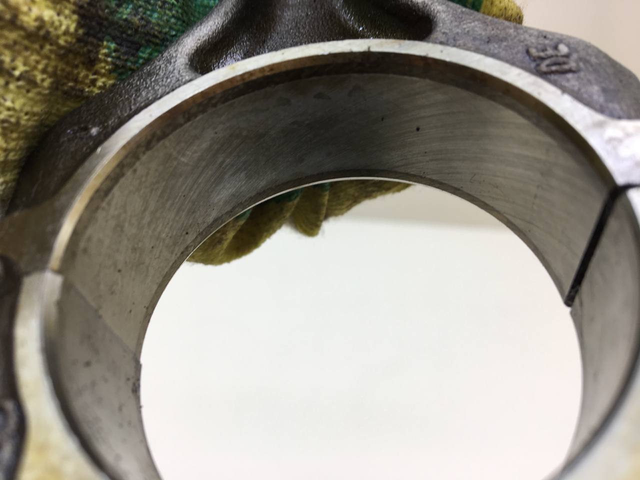 Поршень с шатуном Volkswagen Passat B7 2011-2015