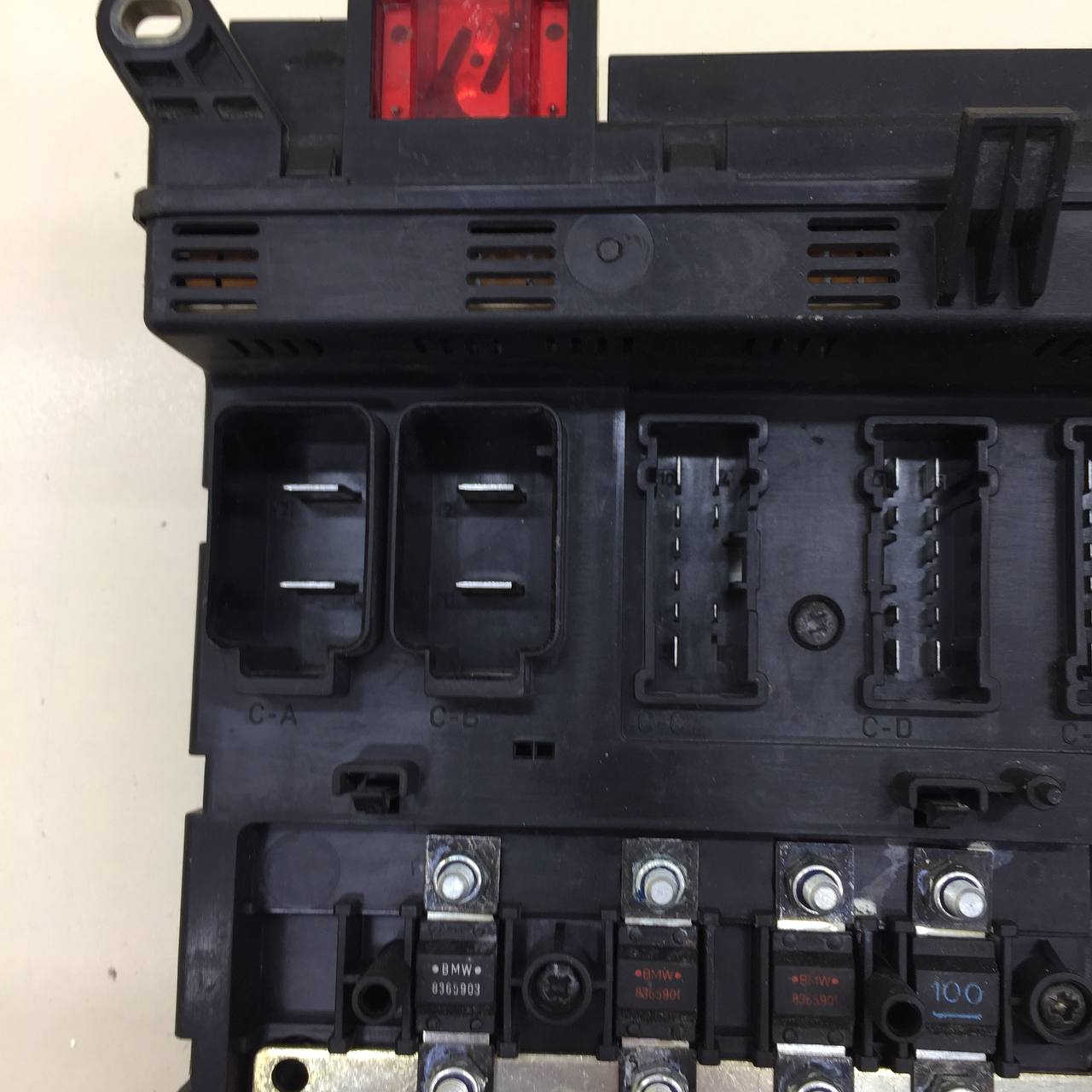 Блок предохранителей BMW X5 E53 2000-2007