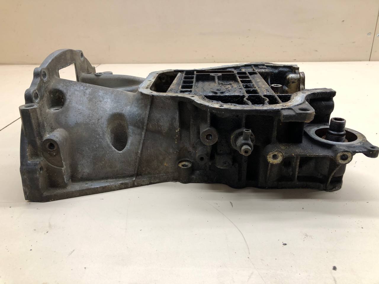 Поддон масляный двигателя Toyota Avensis (T250) 2003-2009