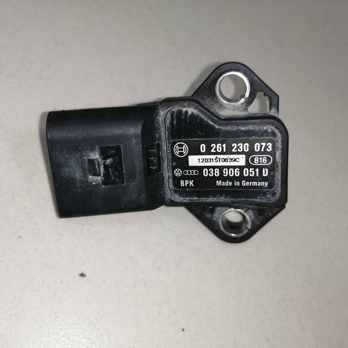 Датчик абсолютного давления Skoda Superb 2008-2015