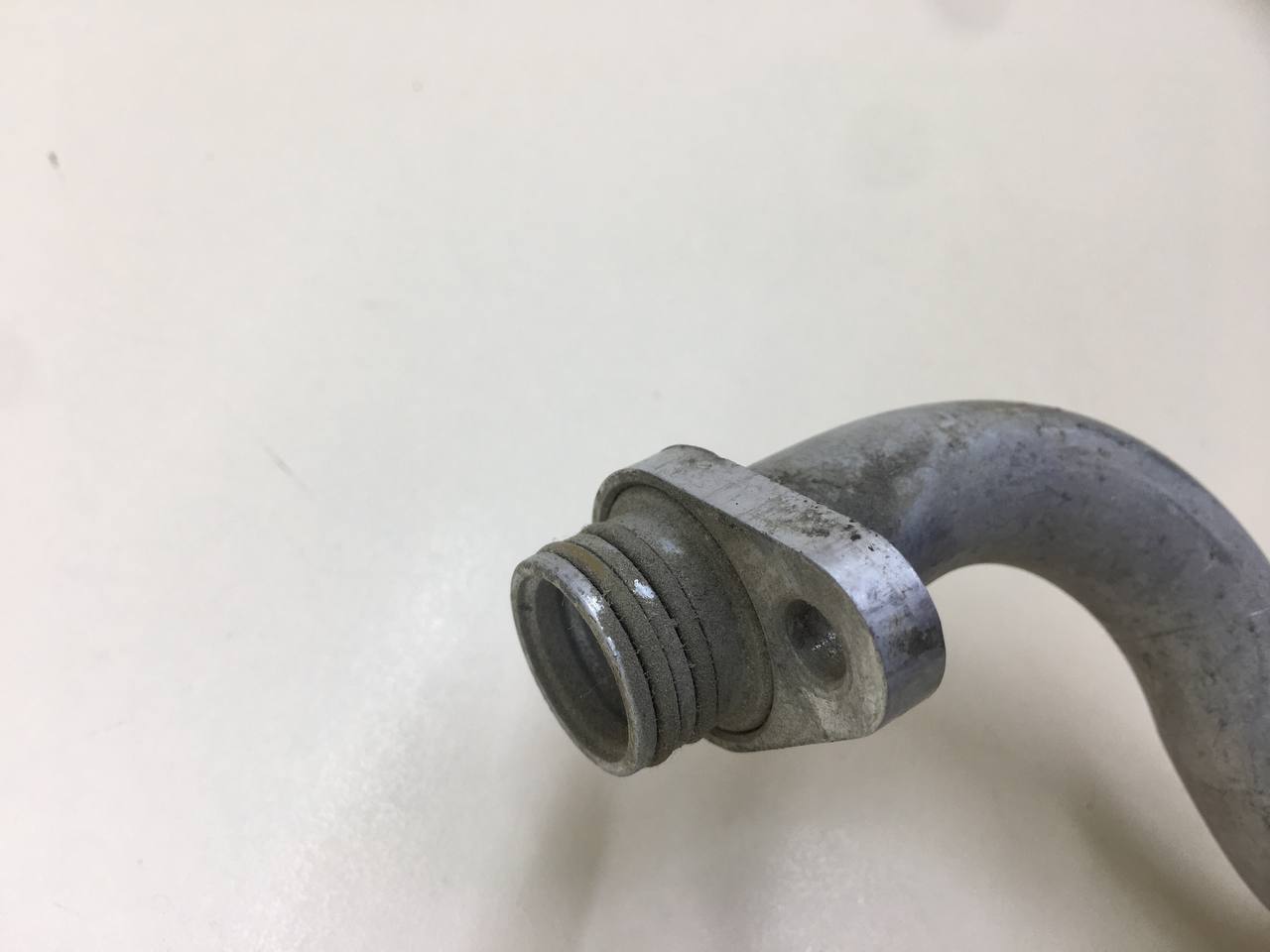 Трубка кондиционера Land Rover Range Rover Sport 2013-2017