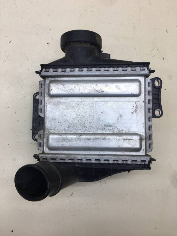 Интеркулер Mercedes-Benz C-Class (W205) 2014>