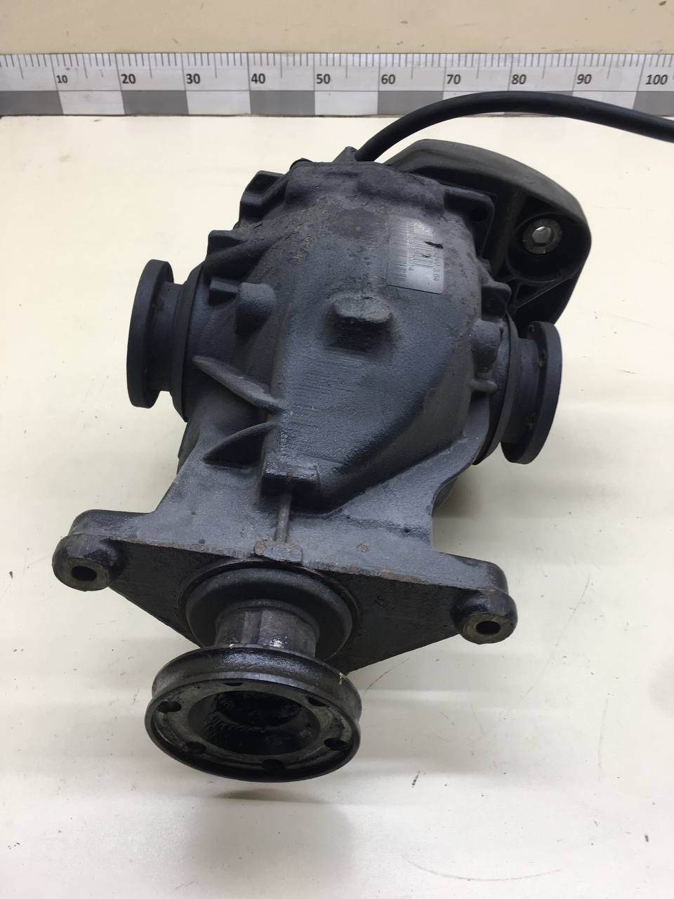 Редуктор заднего моста BMW X5 E53 2000-2007