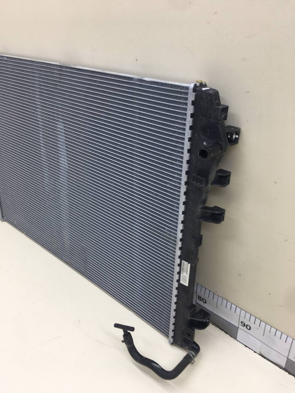 Радиатор охлаждения двигателя Changan UNI-T 2023>