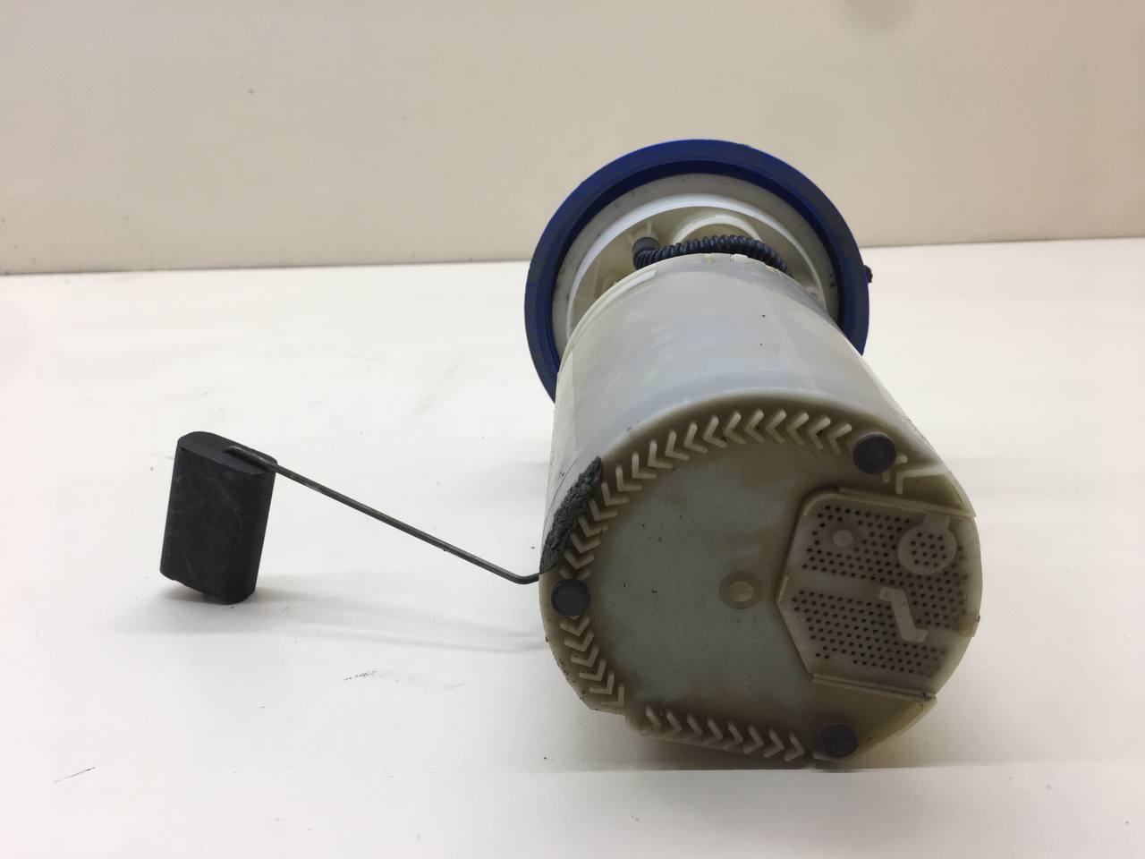 Насос топливный электрический Geely MK Cross 2011>