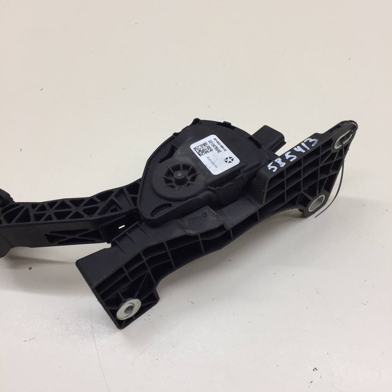 Педаль газа Jeep Grand Cherokee (WK2) 2010>