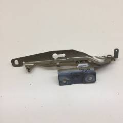 Петля капота правая Volvo V60 2010-2013