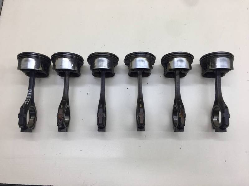 Поршень с шатуном Mitsubishi Outlander XL (CW) 2006-2012