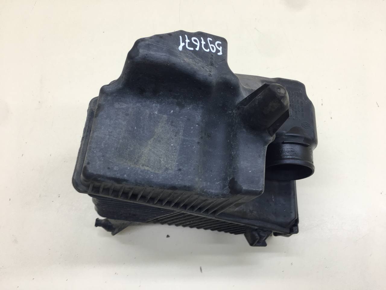 Корпус воздушного фильтра Renault Megane (2) 2002-2009