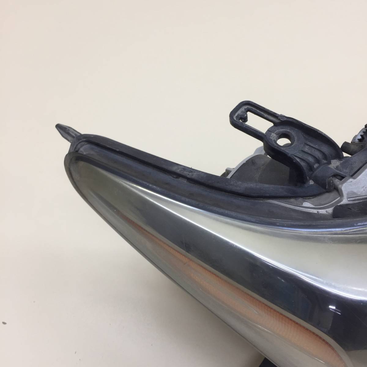 Фара правая Lexus LX570 (J200) 2007-2015