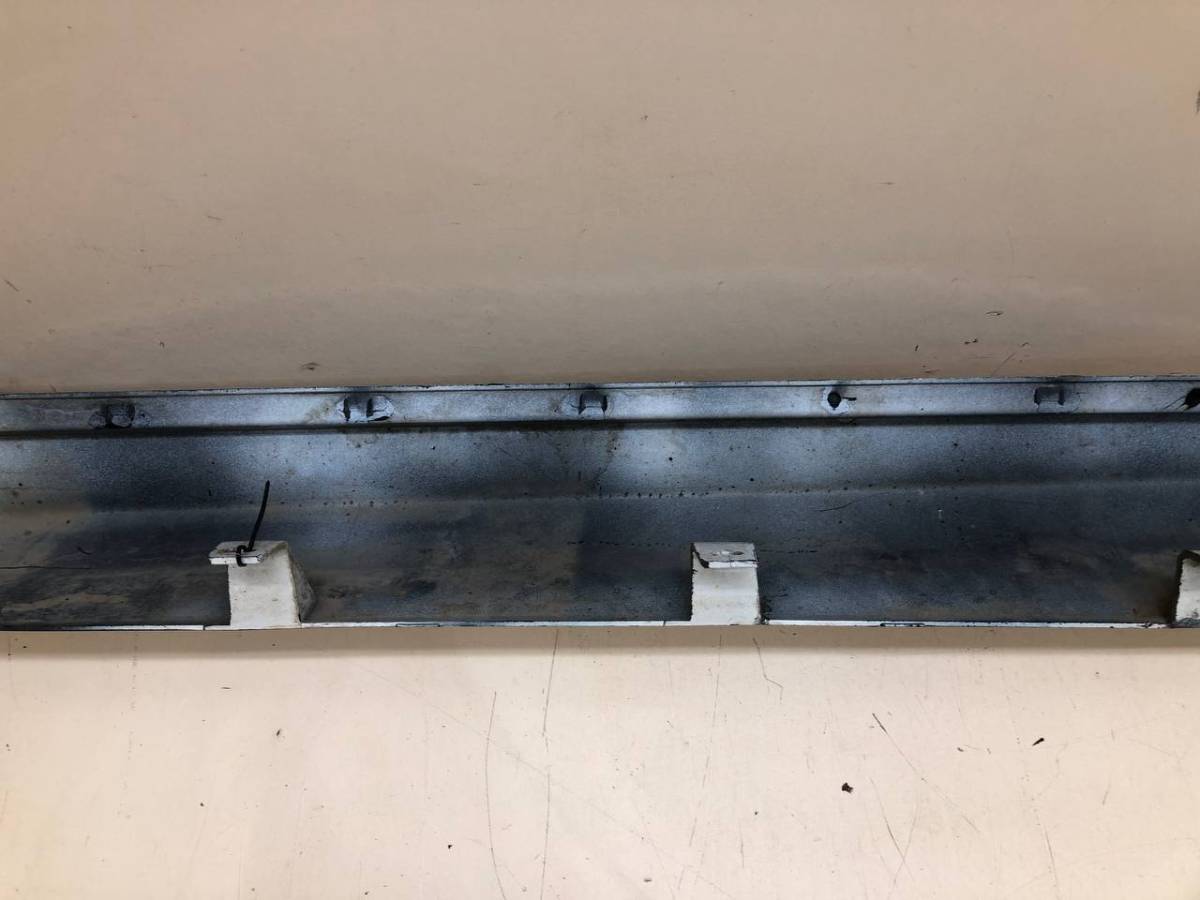 Накладка на порог (наружная) Jeep Grand Cherokee (WK2) 2010>