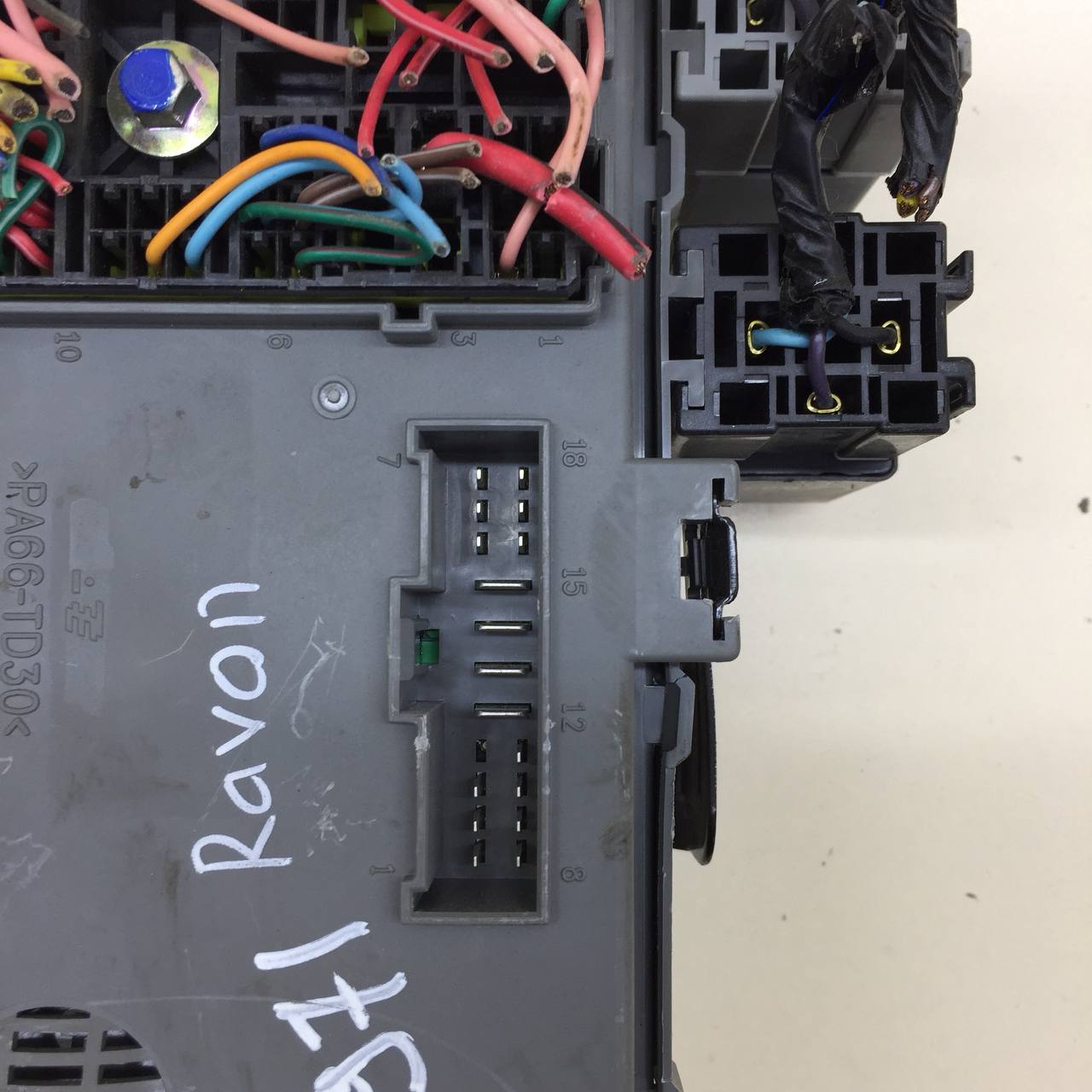 Блок предохранителей Ravon R3 2015>